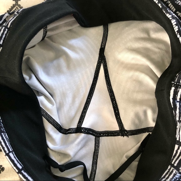 Nike Dri Fit Stretch Legging Workout Pants - Picture 8 of 9